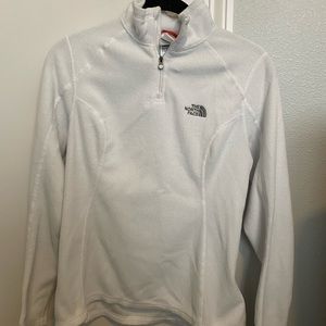 Women’s North Face quarter zip